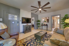 Clarkdale Home with Furnished Deck- Half Mi to Dtwn!
